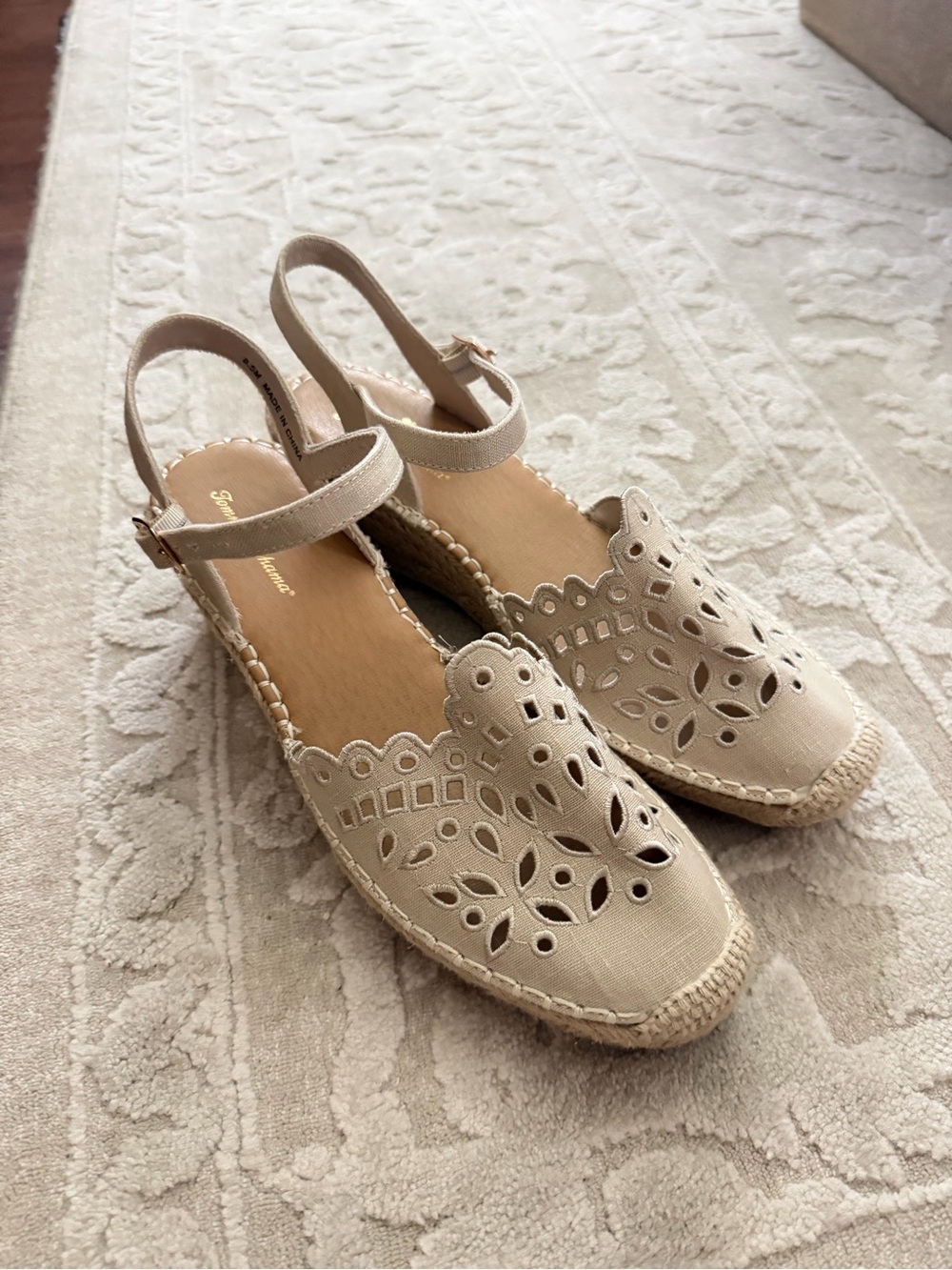 Tommy Bahama Beige Cutout Espadrille Slingback Wedge
